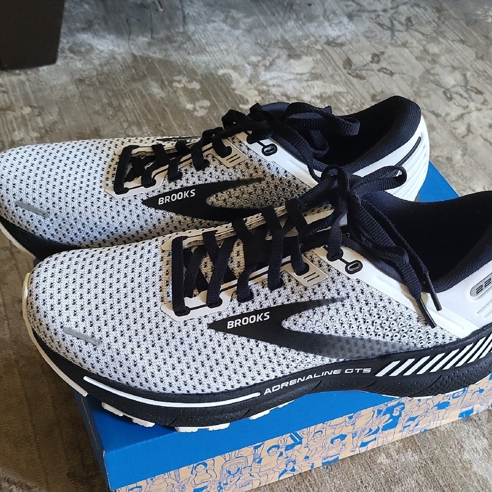 Brooks Women's Adrenaline Black and White Athletic Shoes - Picture 3 of 6